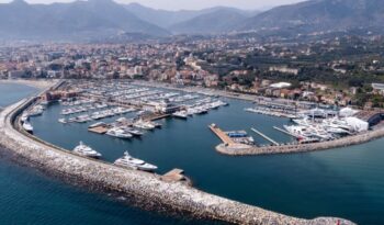 marina-di-loano-6-1110×577