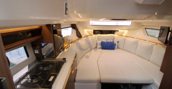 jeanneau cap camarat58